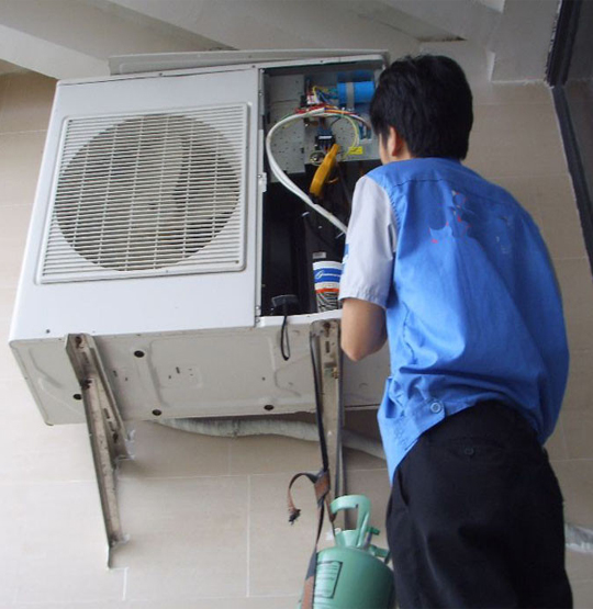 秦安空调开机无反应维修